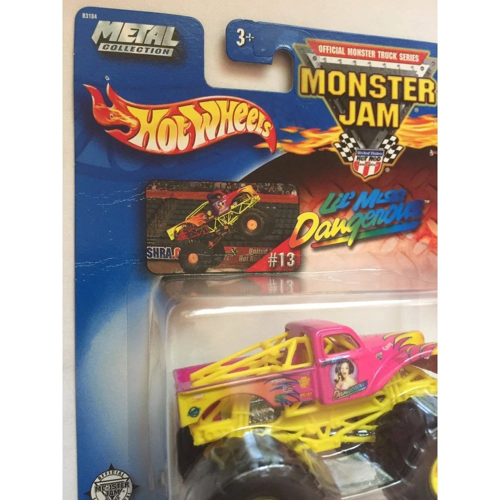 Hot Wheels Monster Jam Truck LiL' Miss Dangerous Die-cast 1/64 Scale‎ B3184-0718